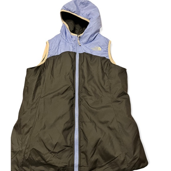 North Face reversible vest - Picture 2 of 3
